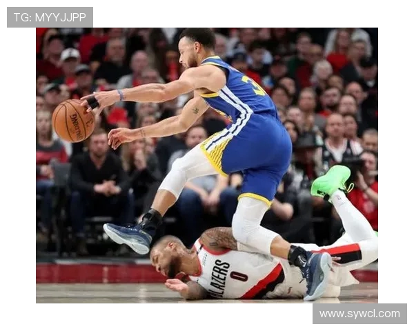 爵士队挑战开拓者队展开激烈对决 谁能在西部争夺战中占得先机