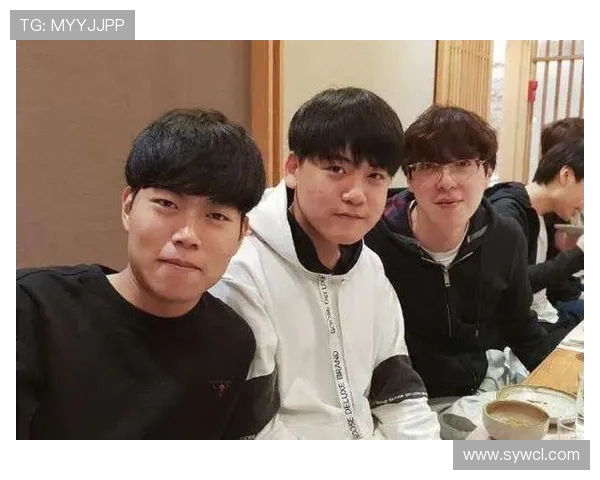 重庆滑板队进攻战术解析与实战应用深度剖析